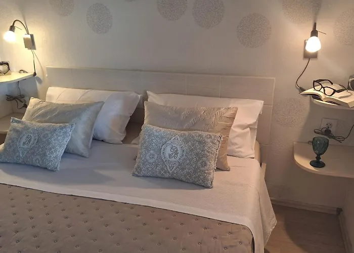 Teo 2 Apartment Hvar Town